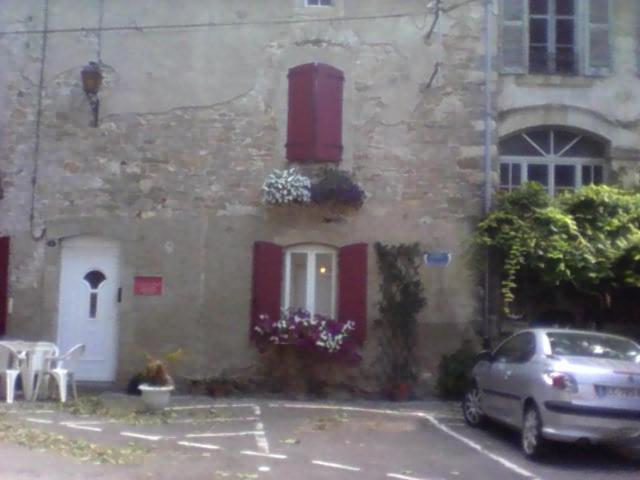 La Maison Des Vendangeurs Trausse Exterior foto